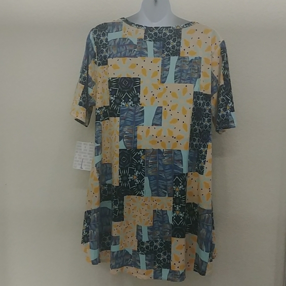 LulaRoe Patterned Blocked Perfect T Top - Picture 7 of 12